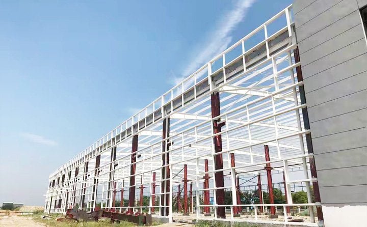 Steel structure -- industrial warehouse frame